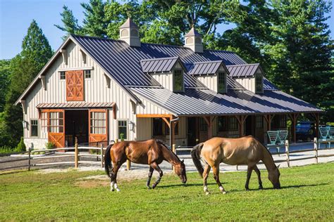 horses barn